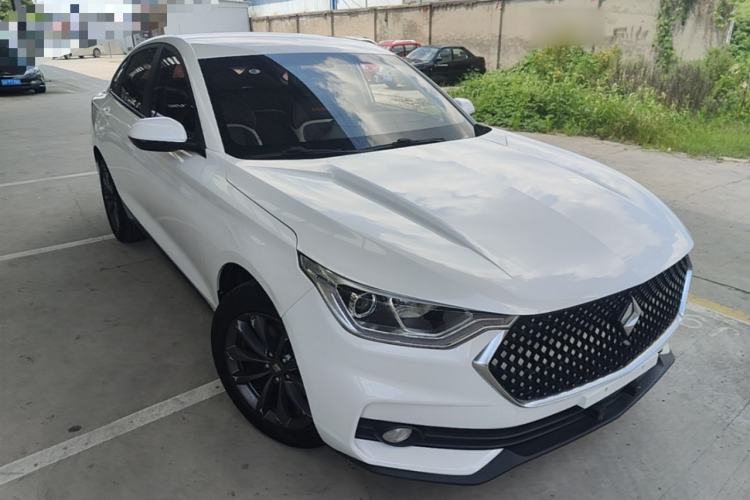 Used Baojun RC-6 2019 1.5T CVT 24-Hour Online Luxury Edition Front Right 45 Deg