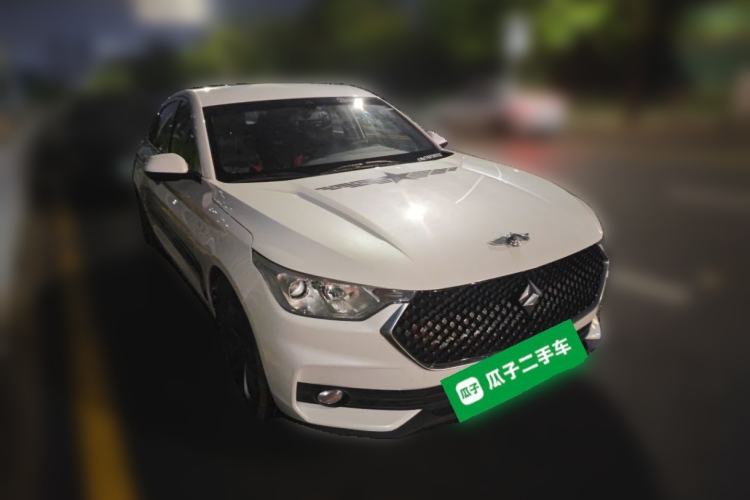 Used Baojun RC-6 2019 1.5T Manual Elite Version with 24-Hour Online Service Front Right 45 Deg