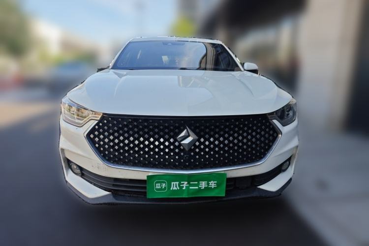 Used Baojun RC-6 2019 1.5T CVT 24-Hour Online Flagship Edition Front