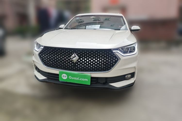 Used Baojun RC-6 2019 1.5T CVT 24-Hour Online Luxury Edition Front