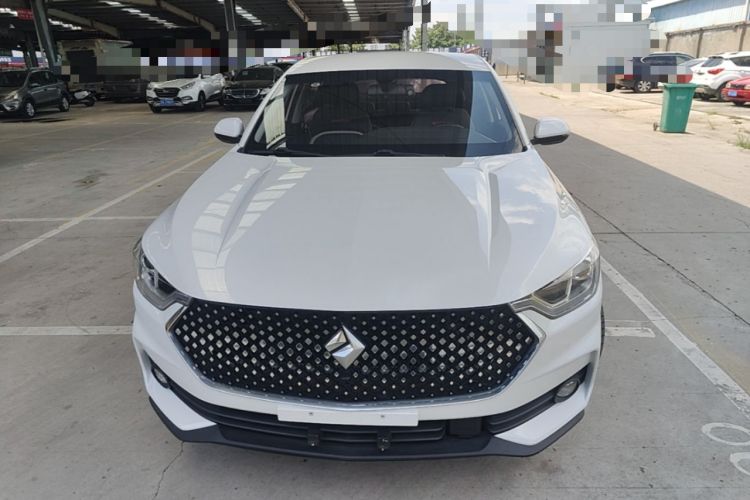 Used Baojun RC-6 2019 1.5T CVT 24-Hour Online Luxury Edition Front