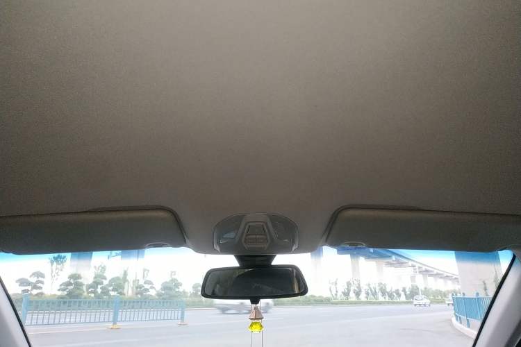Used Baojun RC-6 2019 1.5T CVT 24-Hour Online Luxury Edition Headliner