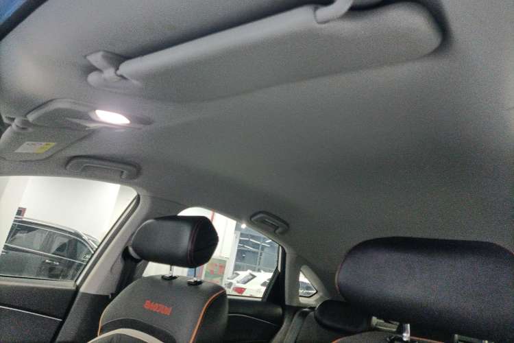 Used Baojun RC-6 2019 1.5T CVT 24-Hour Online Luxury Edition Headliner
