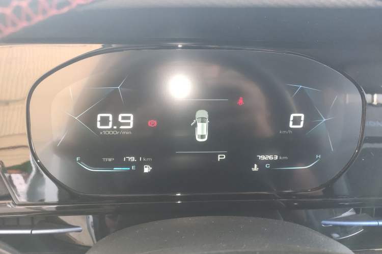 Used Baojun RC-6 2019 1.5T CVT Elite Version with 24-Hour Online Service Instrument Cluster
