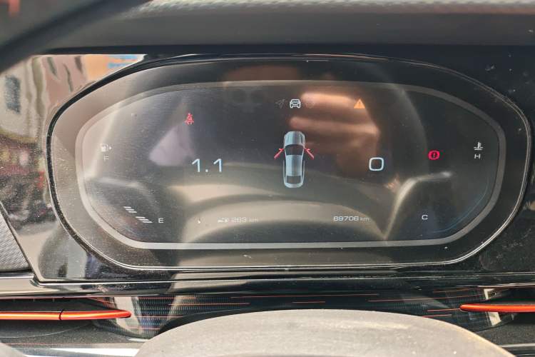 Used Baojun RC-6 2019 1.5T Manual 24-Hour Online Luxury Version Instrument Cluster