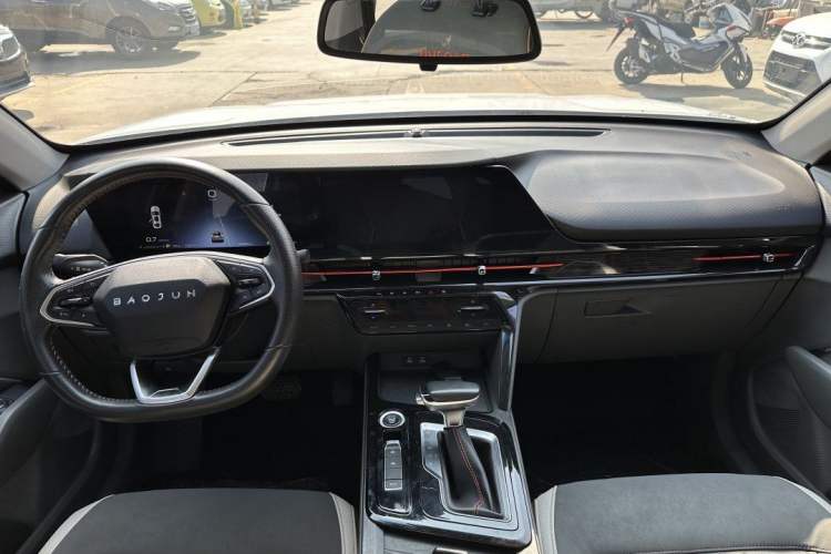 Used Baojun RC-6 2019 1.5T CVT 24-Hour Online Prestige Edition Interior 1