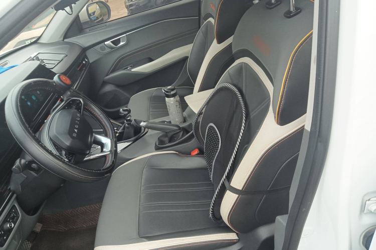 Used Baojun RC-6 2019 1.5T Manual 24-Hour Online Luxury Version Left Front Seat