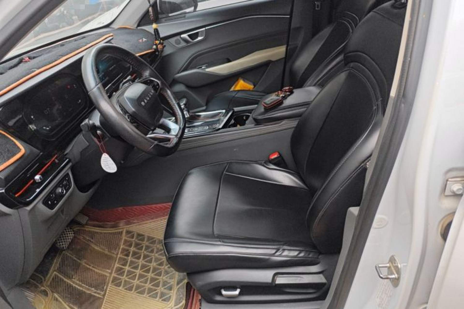 Used Baojun RC-6 2019 1.5T CVT 24-Hour Online Luxury Edition Left Front Seat