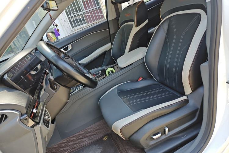 Used Baojun RC-6 2019 1.5T CVT 24-Hour Online Prestige Edition Left Front Seat