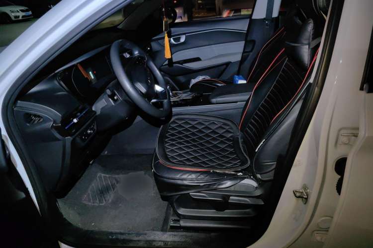 Used Baojun RC-6 2019 1.5T CVT Elite Version with 24-Hour Online Service Left Front Seat