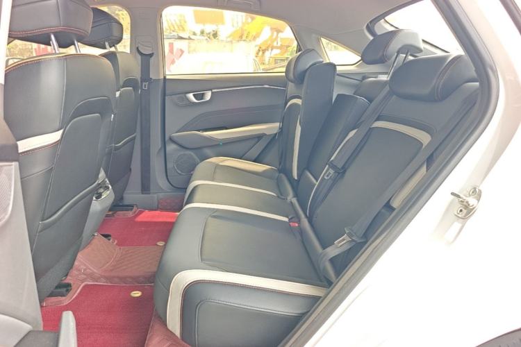 Used Baojun RC-6 2019 1.5T CVT 24-Hour Online Luxury Edition Left Rear Seat