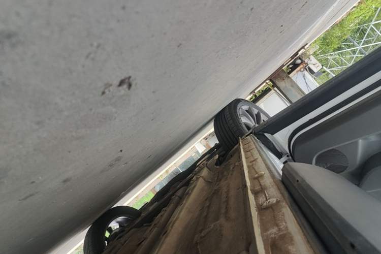 Used Baojun RC-6 2019 1.5T CVT 24-Hour Online Luxury Edition Left Side Sill