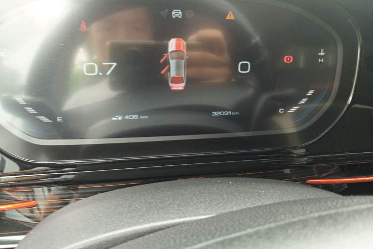 Used Baojun RC-6 2019 1.5T Manual 24-Hour Online Luxury Version Odometer Close Up