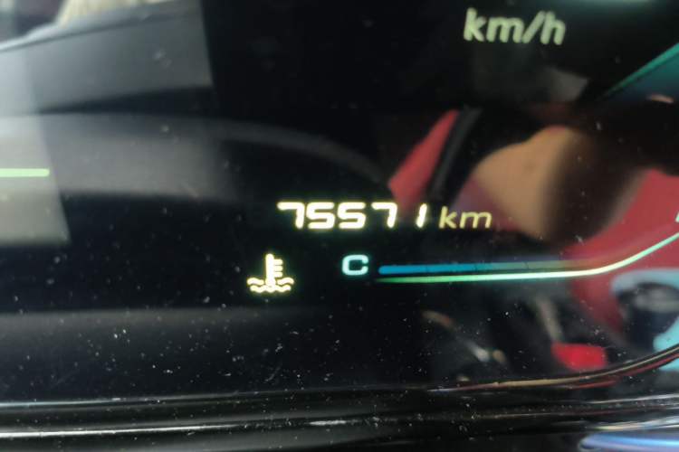Used Baojun RC-6 2019 1.5T Manual Elite Version with 24-Hour Online Service Odometer Close Up