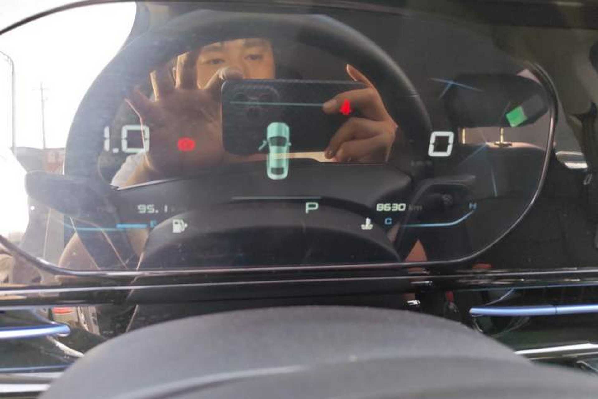 Used Baojun RC-6 2019 1.5T CVT Elite Version with 24-Hour Online Service Odometer Close Up