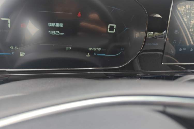 Used Baojun RC-6 2019 1.5T CVT Elite Version with 24-Hour Online Service Odometer Close Up