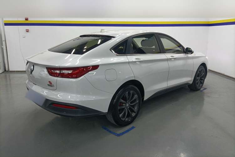 Used Baojun RC-6 2019 1.5T CVT 24-Hour Online Luxury Edition Rear Right 45 Deg