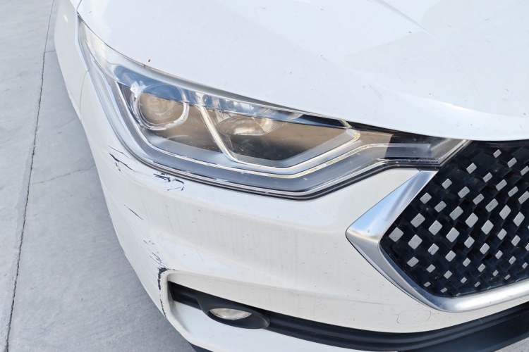Used Baojun RC-6 2019 1.5T CVT 24-Hour Online Prestige Edition Right Front Headlight
