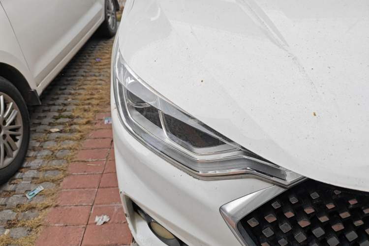 Used Baojun RC-6 2019 1.5T CVT 24-Hour Online Luxury Edition Right Front Headlight
