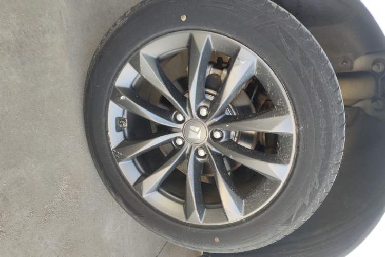 Used Baojun RC-6 2019 1.5T CVT Elite Version with 24-Hour Online Service Right Rear Wheel Hub