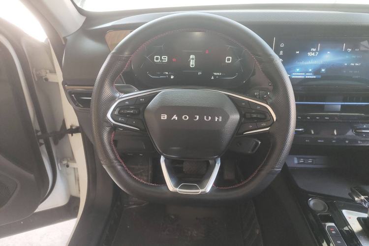 Used Baojun RC-6 2019 1.5T CVT Elite Version with 24-Hour Online Service Steering Wheel