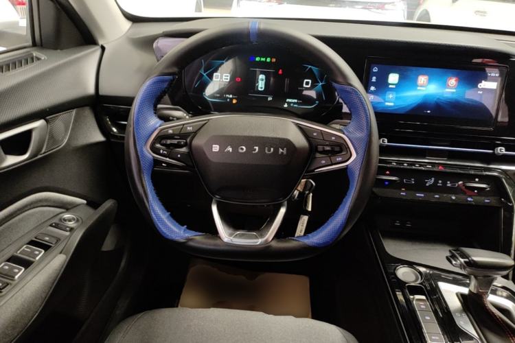 Used Baojun RC-6 2019 1.5T CVT Elite Version with 24-Hour Online Service Steering Wheel