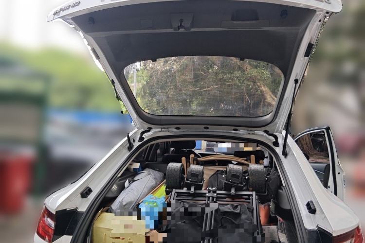 Used Baojun RC-6 2019 1.5T CVT 24-Hour Online Prestige Edition Trunk