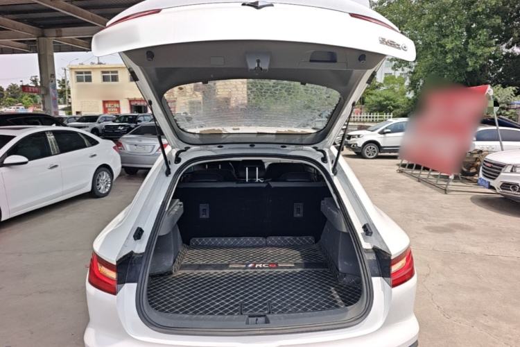Used Baojun RC-6 2019 1.5T CVT 24-Hour Online Luxury Edition Trunk
