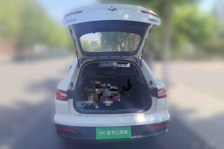 Used Baojun RC-6 2019 1.5T CVT 24-Hour Online Flagship Edition Trunk
