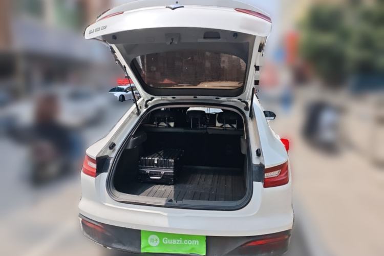 Used Baojun RC-6 2019 1.5T Manual 24-Hour Online Luxury Version Trunk