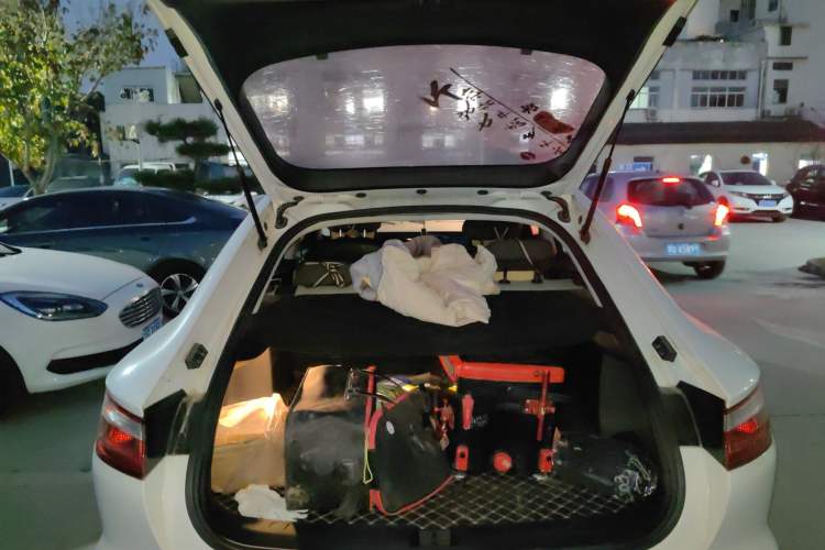 Used Baojun RC-6 2019 1.5T CVT Elite Version with 24-Hour Online Service Trunk