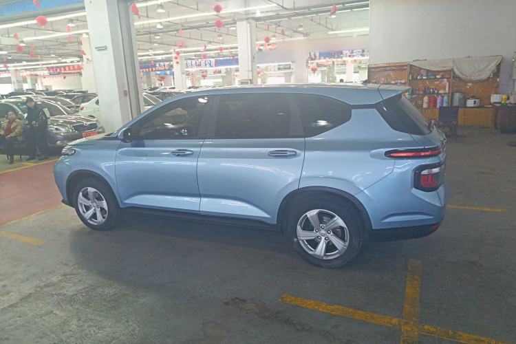 Used Baojun RM-5 2019 1.5T Manual Elite Version with 24-Hour Online Service 7 Seats Left Side