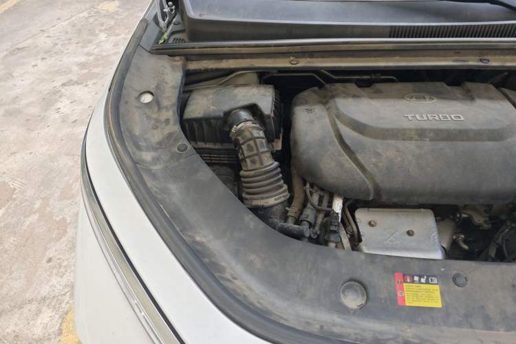 Used Baojun RM-5 2019 1.5T CVT 24-Hour Online Premium Version 7 Seats Engine Bay Right