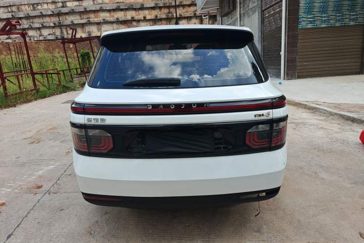 Used Baojun RM-5 2019 1.5T Manual Elite Version with 24-Hour Online Service 7 Seats Rear
