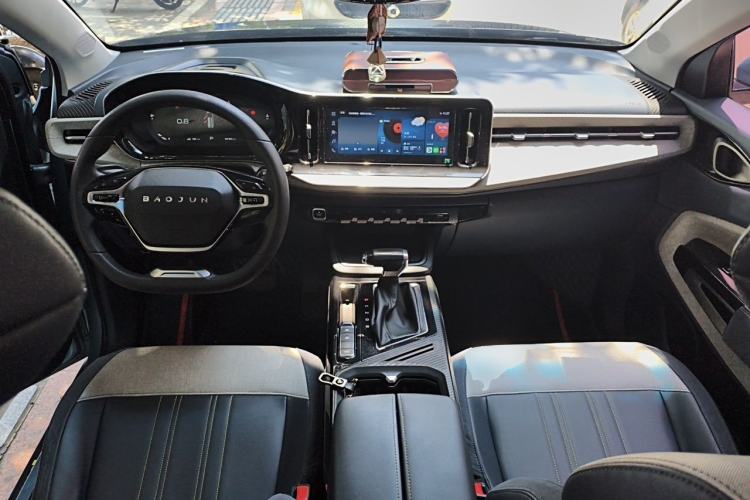 Used Baojun RM-5 2019 1.5T CVT 24-Hour Online Luxury Version 5 Seats Center Console