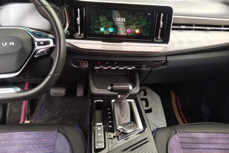 Used Baojun RM-5 2019 1.5T CVT 24-Hour Online Luxury Version 7 Seats Audio And AC Panel