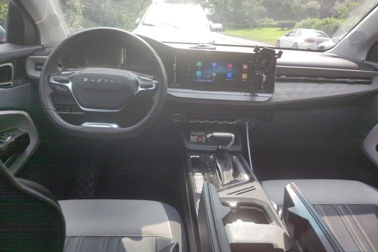 Used Baojun RM-5 2019 1.5T CVT 24-Hour Online Luxury Version 6 Seats Center Console