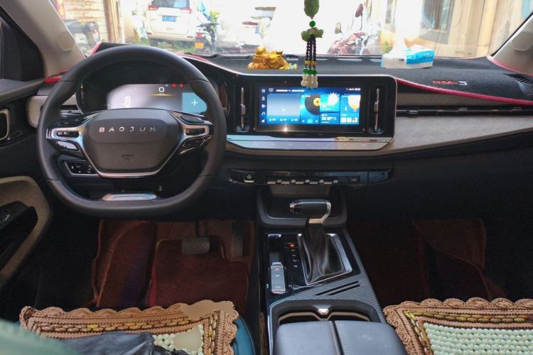 Used Baojun RM-5 2019 1.5T CVT 24-Hour Online Premium Version 7 Seats Center Console