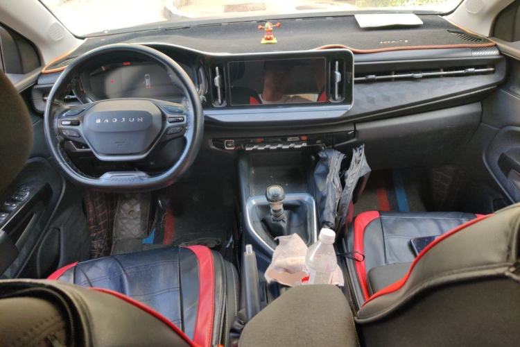 Used Baojun RM-5 2019 1.5L Manual Elite Edition with 24-hour Online Service 5 Seats Center Console