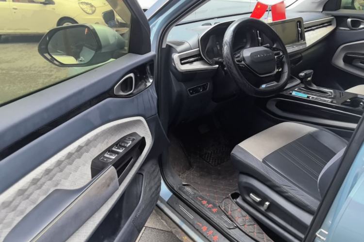 Used Baojun RM-5 2019 1.5T CVT 24-Hour Online Luxury Version 7 Seats Driver Seat