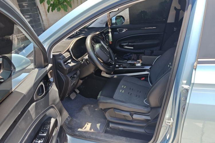 Used Baojun RM-5 2019 1.5L CVT Elite Version with 24-Hour Online Service 7 Seats Driver Seat