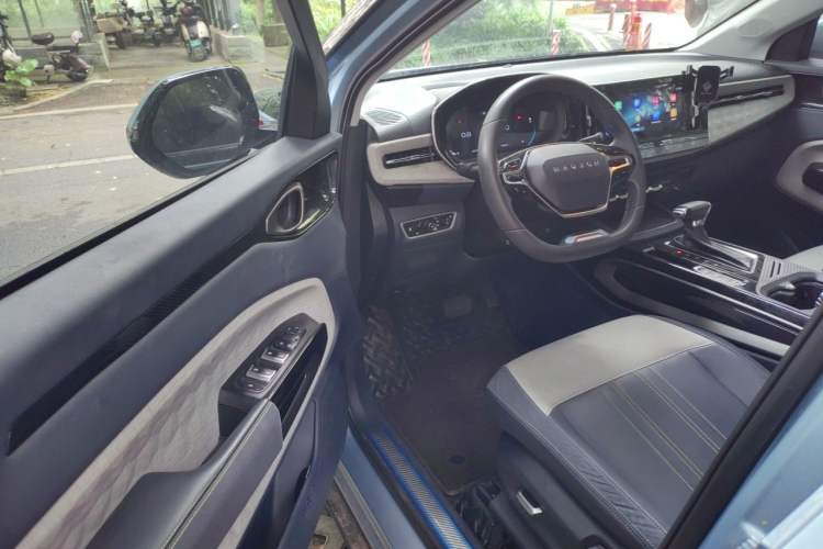 Used Baojun RM-5 2019 1.5T CVT 24-Hour Online Luxury Version 6 Seats Driver Seat