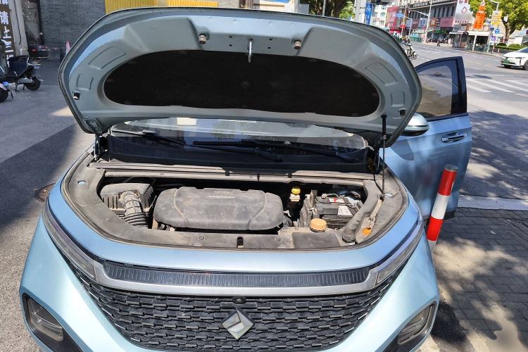 Used Baojun RM-5 2019 1.5T CVT 24-Hour Online Prestige Version 6 Seats Engine Bay