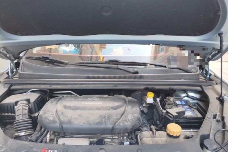 Used Baojun RM-5 2019 1.5T CVT 24-Hour Online Premium Version 7 Seats Engine Bay