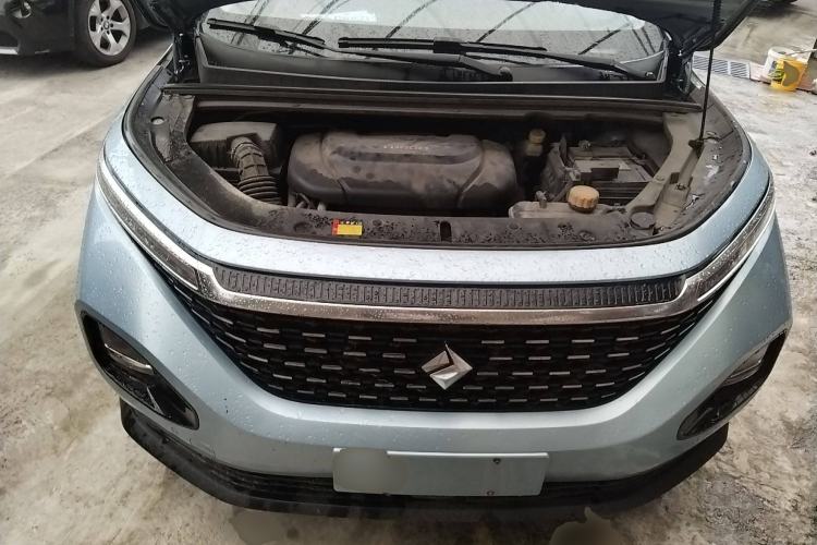 Used Baojun RM-5 2019 1.5T CVT 24-Hour Online Luxury Version 7 Seats Engine Bay
