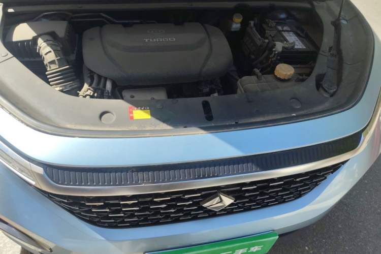 Used Baojun RM-5 2019 1.5T CVT 24-Hour Online Prestige Version 6 Seats Engine Bay
