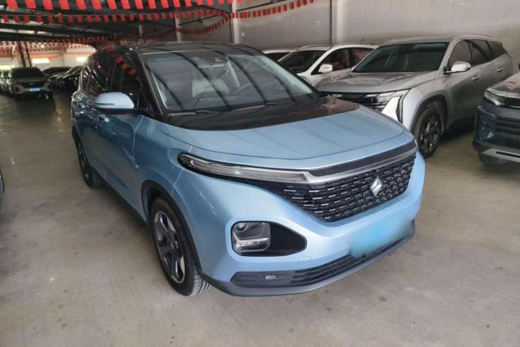 Used Baojun RM-5 2019 1.5T CVT 24-Hour Online Prestige Version 5 Seats Exterior 2