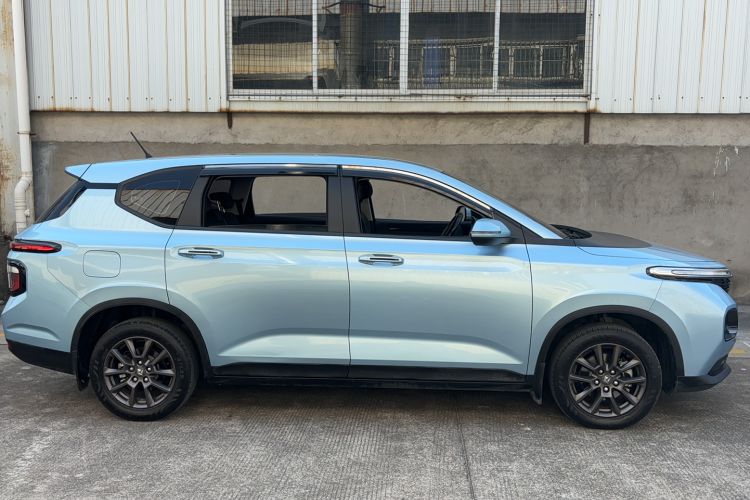 Used Baojun RM-5 2019 1.5L Manual Elite Edition with 24-hour Online Service 5 Seats Exterior 2