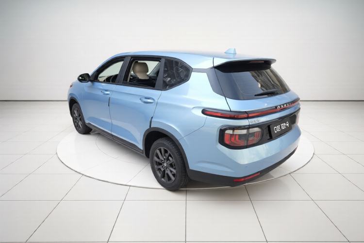 Used Baojun RM-5 2019 1.5L Manual Elite Edition with 24-hour Online Service 5 Seats Exterior 3