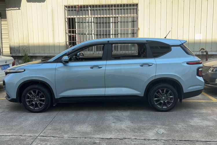 Used Baojun RM-5 2019 1.5L Manual Elite Edition with 24-hour Online Service 5 Seats Exterior 5